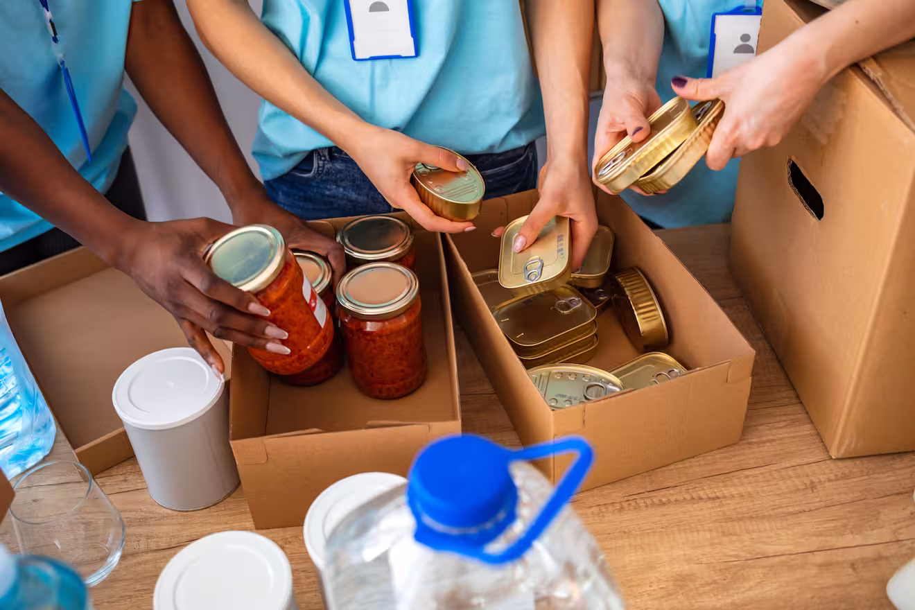 Featured image for “WIDOW TO WIDOW THANKSGIVING FOOD BANK COLLECTION”