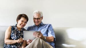 Toonie Talk – TELUS Wise Seniors: Empowering you to stay safe in our digital world